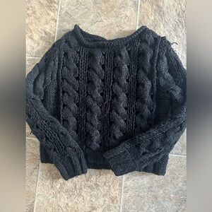 Knitted sweater crop top